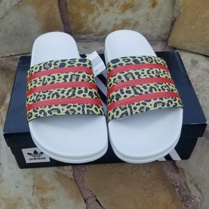 Adidas Adilette slides